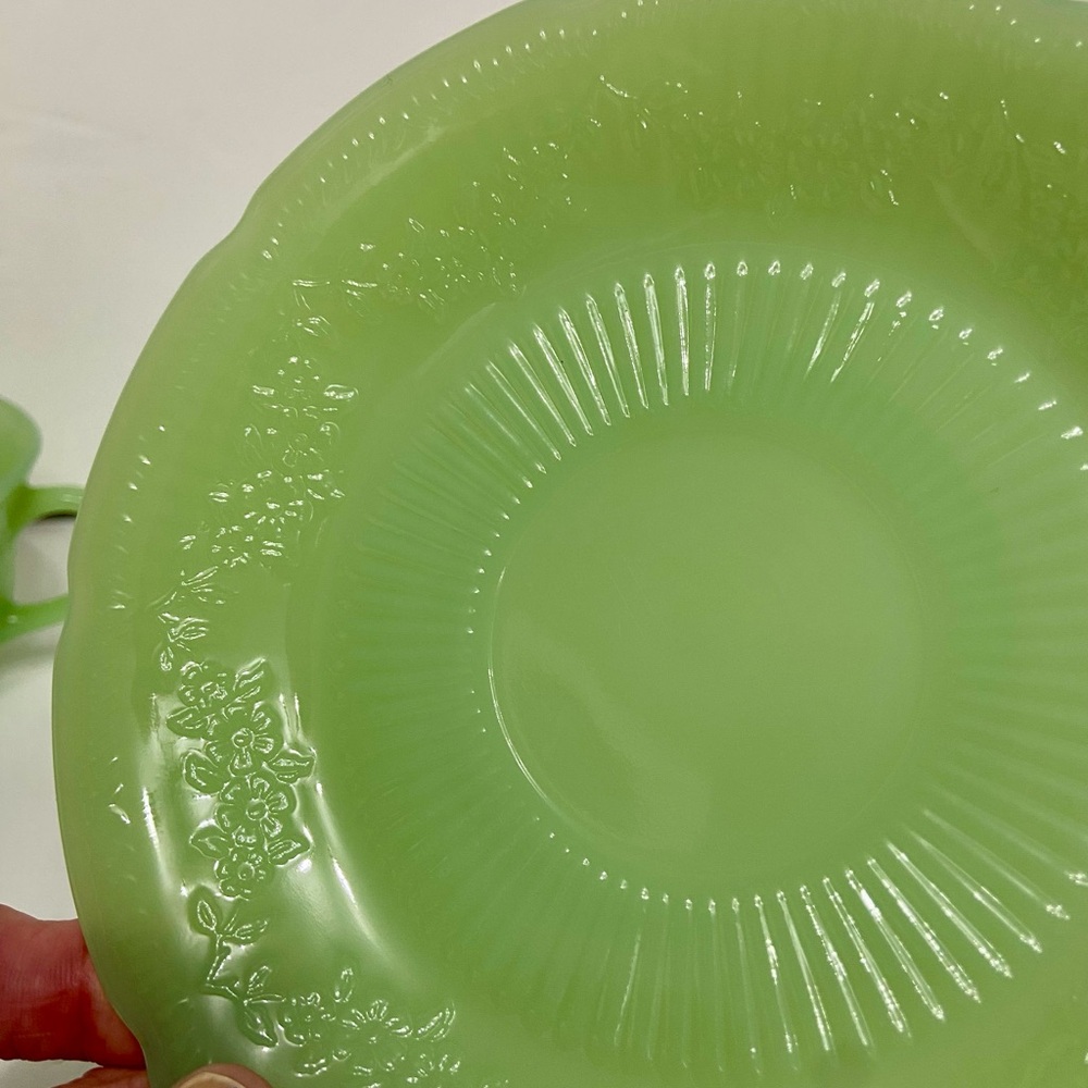 Vtg JADEITE (Jadite)/Anchor Hocking 3pc Set 2 Saucers 1 Cup Green Coffee Tea Set - Picture 7 of 17